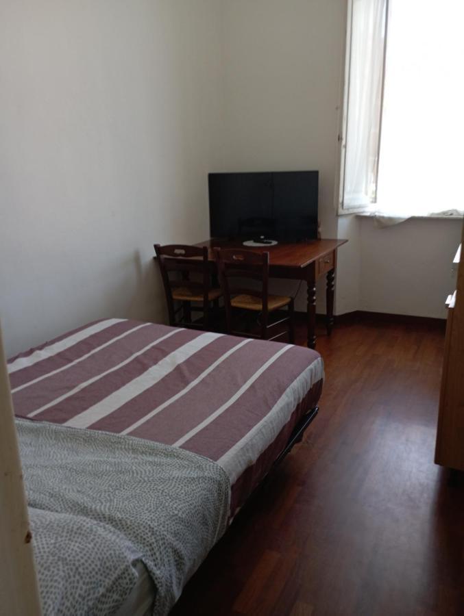 Casa Sofia Apartment Livorno Bagian luar foto